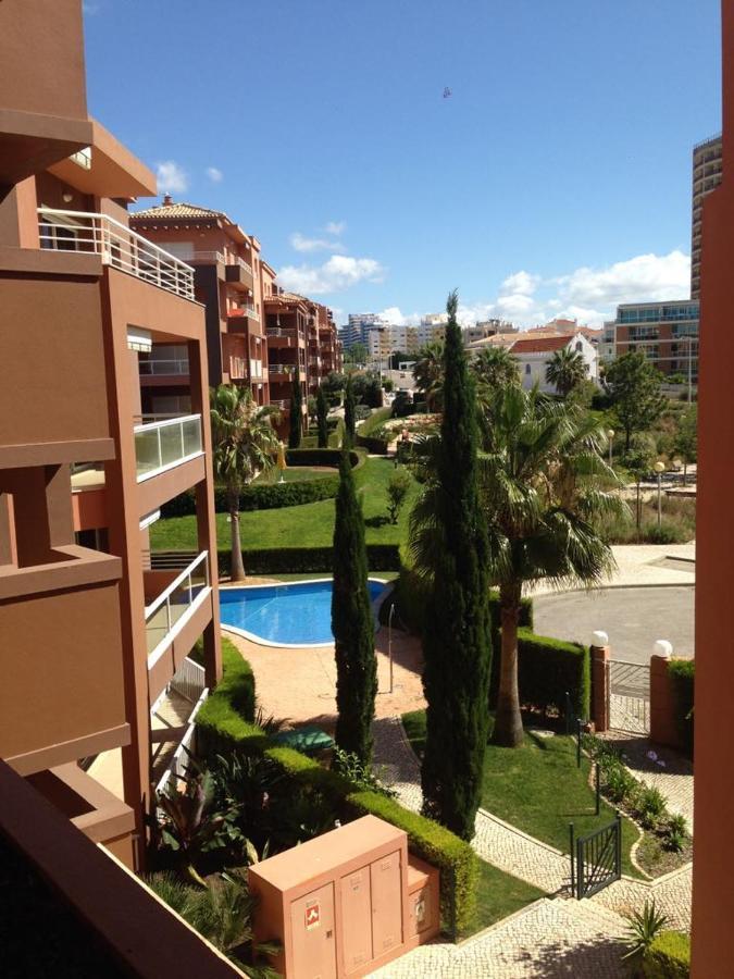 Beachfront Seaview Litoralmar Apt, Fast Wifi, Airco, Pool, Private Parking Portimao Exterior photo