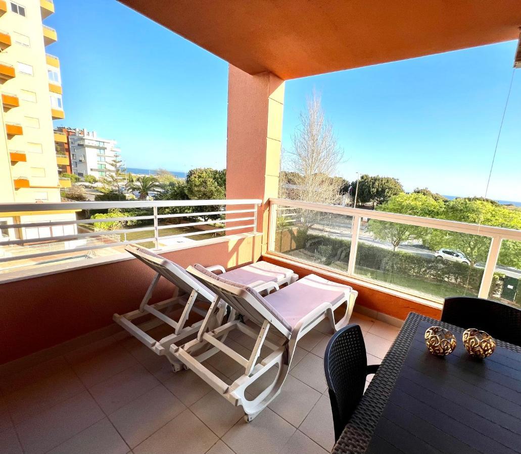 Beachfront Seaview Litoralmar Apt, Fast Wifi, Airco, Pool, Private Parking Portimao Exterior photo