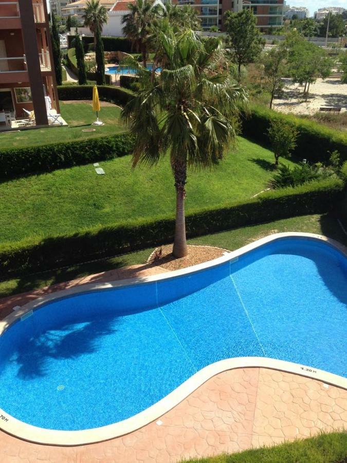 Beachfront Seaview Litoralmar Apt, Fast Wifi, Airco, Pool, Private Parking Portimao Exterior photo